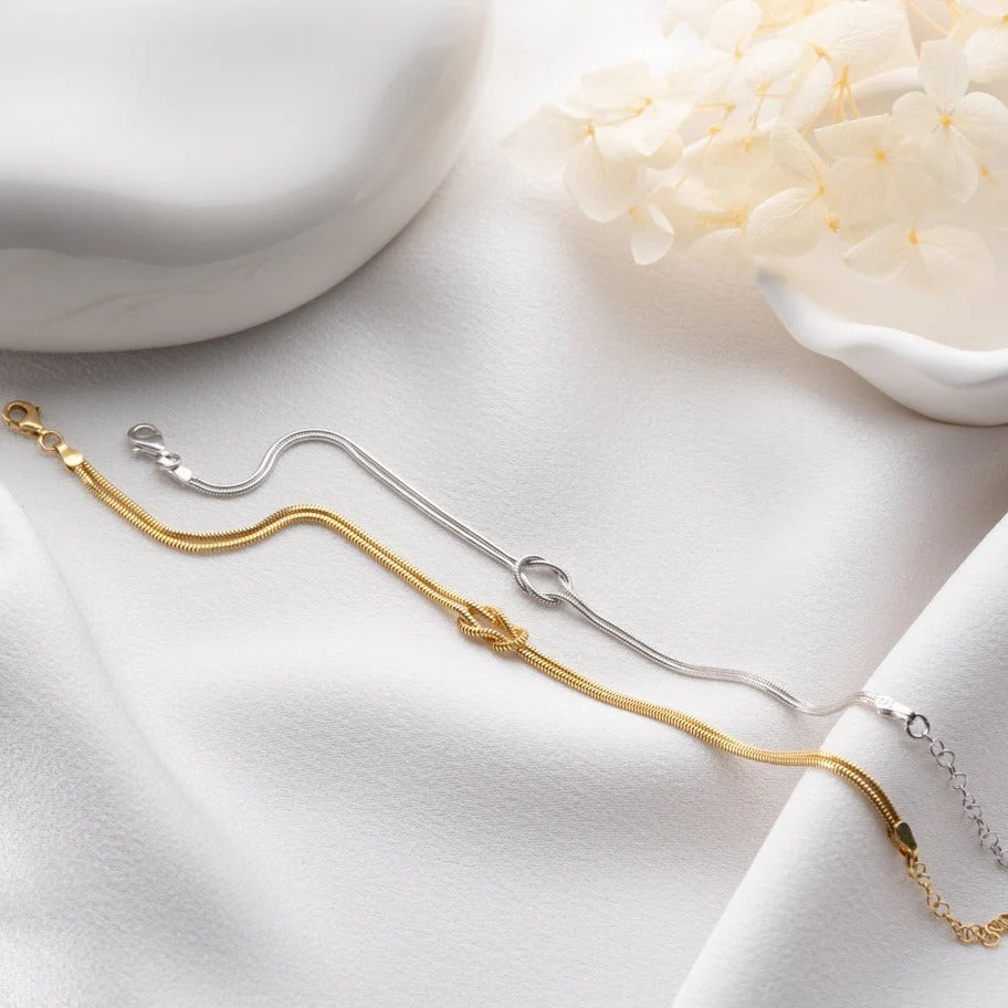 2 Pieces Infinity Bond Bracelet Minimalist