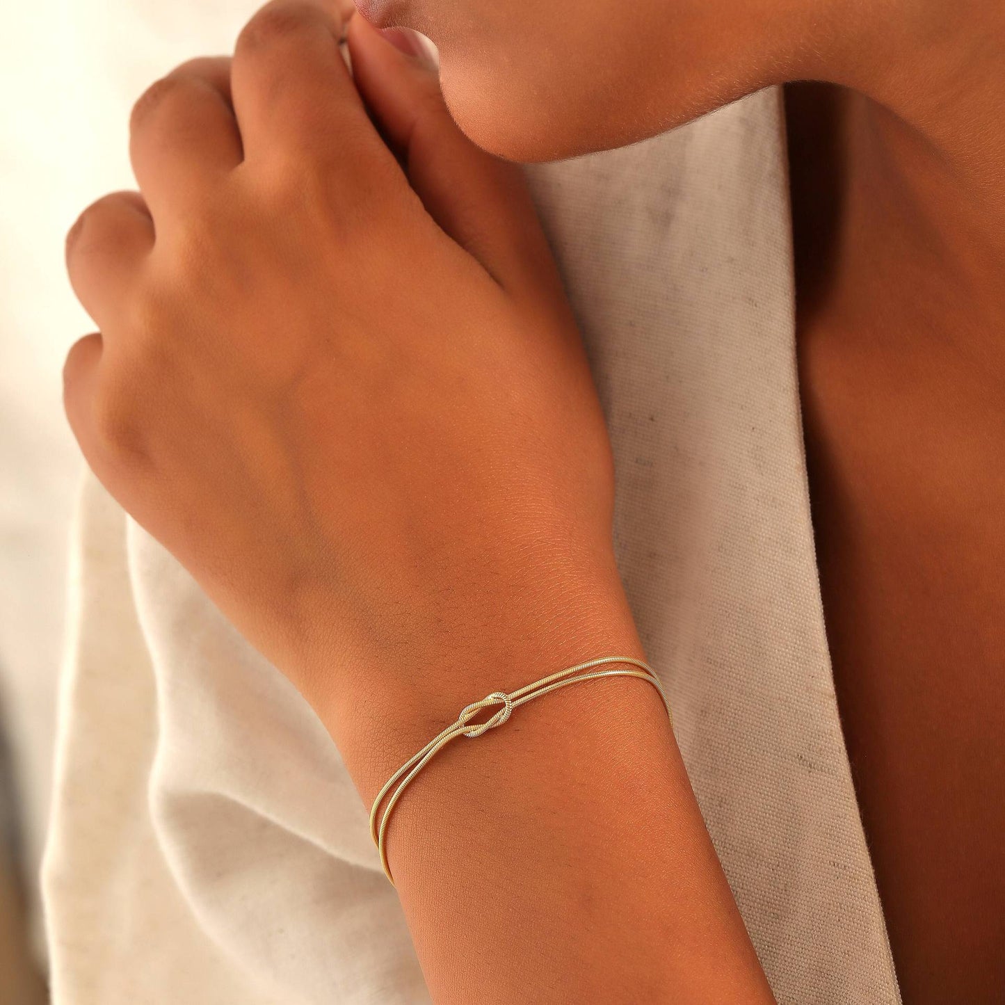 2 Pieces Infinity Bond Bracelet Minimalist